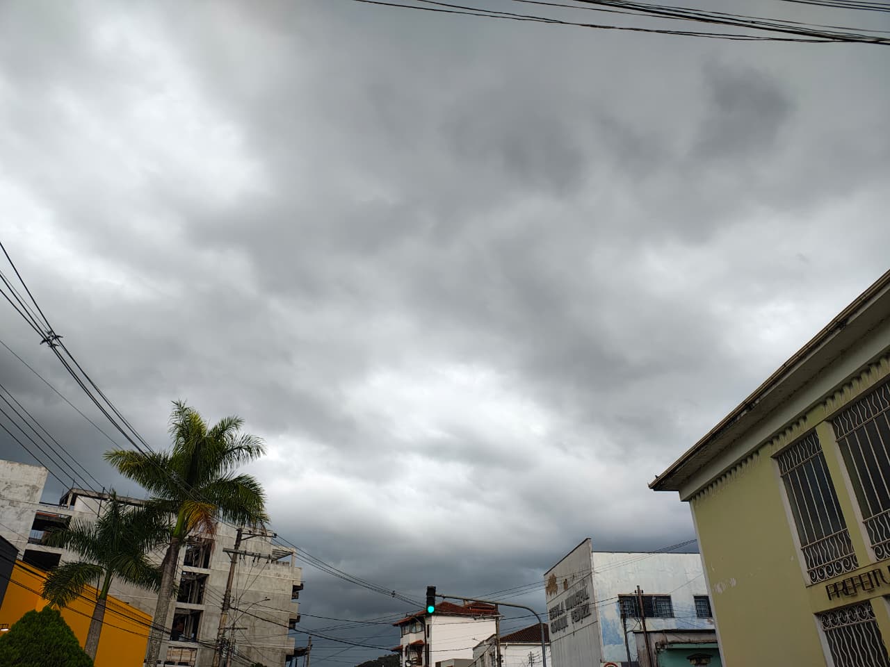 Previsão aponta para possibilidade de pancadas de chuva durante a Semana Santa em Santos Dumont